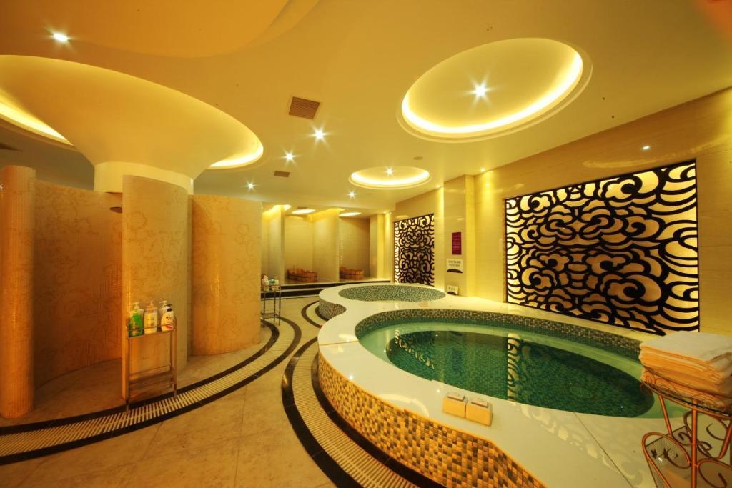 Xiongzhao Grand Hotel Weishan Ta-li Exteriér fotografie