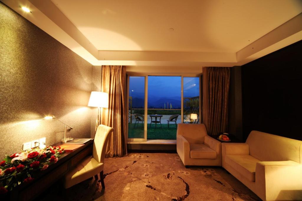 Xiongzhao Grand Hotel Weishan Ta-li Pokoj fotografie
